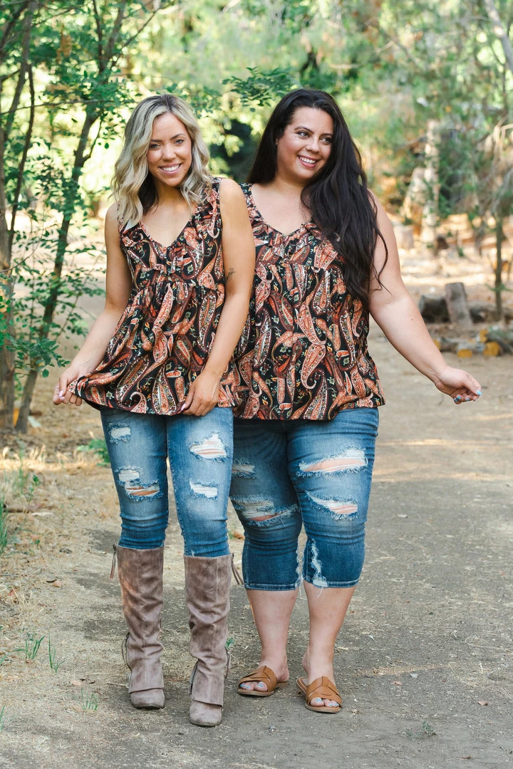 Boutique Simplified Fall Paisley Sleeveless Top 1 Boutique Simplified Fall Paisley Sleeveless Top