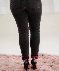 No Ship Drop Ship Judy Blue Buffalo Plaid Check Mate Jeans Denim