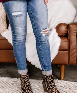 No Ship Drop Ship Apparel Colors Of The World Embroidered Pocket Skinny Judy Blue Jeans