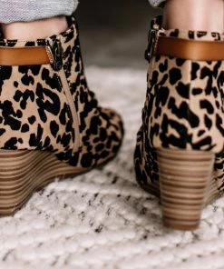 No Ship Drop Ship Berrey Sahara WildCat Grasslands Blow Fish Bootie 12 No Ship Drop Ship Berrey Sahara WildCat Grasslands Blow Fish Bootie