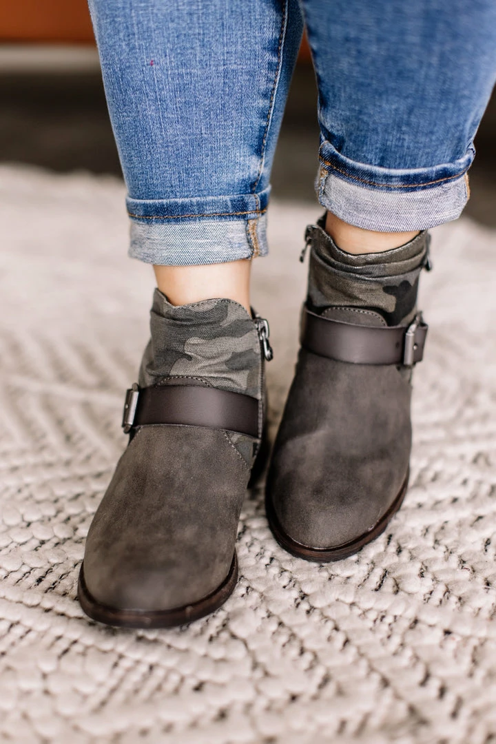 No Ship Drop Ship Blowfish Viten Boot Gray Saddle Rock/Camouflage Apparel 2 No Ship Drop Ship Blowfish Viten Boot Gray Saddle Rock/Camouflage Apparel