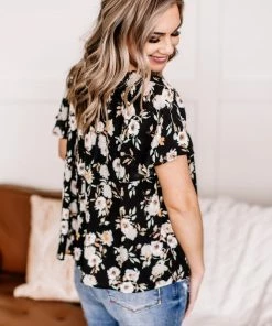 No Ship Drop Ship Remember When Floral Top In Witching Hour (GHG -S,M,L,2X)