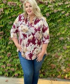 Boutique Simplified Floral Motif 3/4 Sleeve Top 13 Boutique Simplified Floral Motif 3/4 Sleeve Top