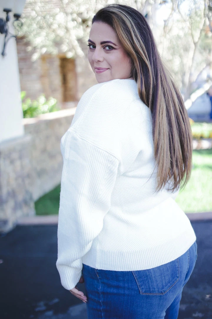 Boutique Simplified Glacier Solid Knit Sweater 2 Boutique Simplified Glacier Solid Knit Sweater