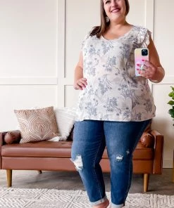 No Ship Drop Ship Islands In The Stream Floral Ruffle Sleeve Top In Ivory And Denim (GHG-S)