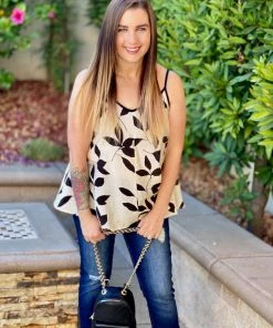 Boutique Simplified Leaf Me Be Tank