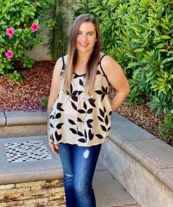 Boutique Simplified Leaf Me Be Tank