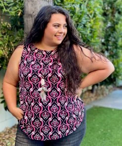 Boutique Simplified Rising Sun Damask Sleeveless Top