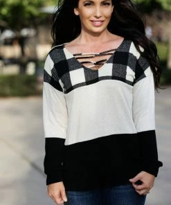 Boutique Simplified Forever Connected Color Block Top