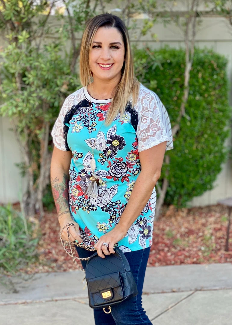 Boutique Simplified All Mixed Up Lace Tunic Top 5 Boutique Simplified All Mixed Up Lace Tunic Top