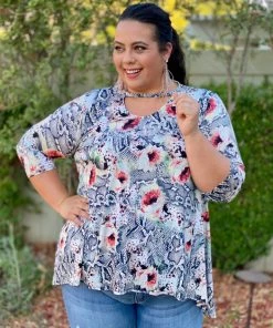 Boutique Simplified Garden Of Eden Choker Top