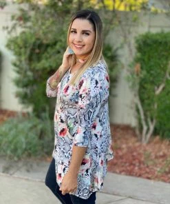 Boutique Simplified Garden Of Eden Choker Top