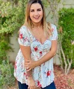 Boutique Simplified Frolicky Floral Babydoll Top