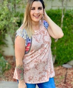 Boutique Simplified Explore The Unknown Short Sleeve Top