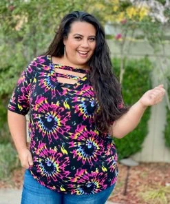 Boutique Simplified Burst Of Color Short Sleeve Top 19 Boutique Simplified Burst Of Color Short Sleeve Top