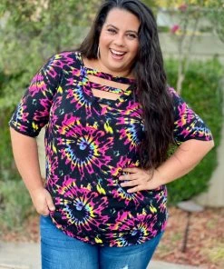 Boutique Simplified Burst Of Color Short Sleeve Top 17 Boutique Simplified Burst Of Color Short Sleeve Top