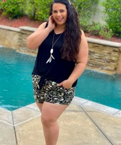 Boutique Simplified Beautiful Everyday Front Tie Tank