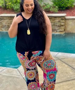 Boutique Simplified Medallion In Bloom Palazzo Pants