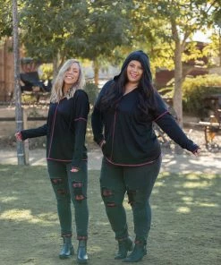 Boutique Simplified Best Black Hoodie In Town 17 Boutique Simplified Best Black Hoodie In Town