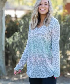 Boutique Simplified Oakley Ombre Long Sleeve Top