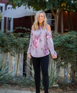 Boutique Simplified Totally Smitten Cold Shoulder