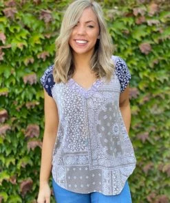 Boutique Simplified Paisley Mae Short Sleeve Top