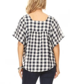 Boutique Simplified Day At The Park Woven Plaid Top