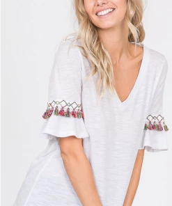 Boutique Simplified Fiesta Tassel Trim Top 9 Boutique Simplified Fiesta Tassel Trim Top