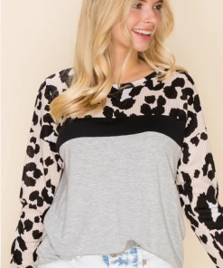 Boutique Simplified Tundra Dreaming Long Sleeve Top 15 Boutique Simplified Tundra Dreaming Long Sleeve Top