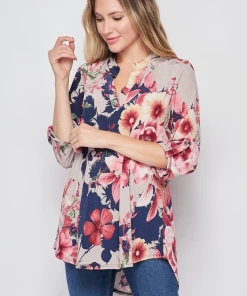Boutique Simplified Blossoming Soul 3/4 Sleeve Top