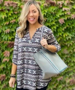 Boutique Simplified X Marks The Spot 3/4 Sleeve Top