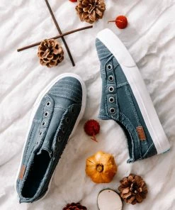 No Ship Drop Ship Apparel Blowfish Play Desert Iron Color Washed Jersey Sneaker