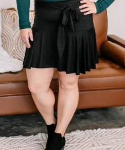 No Ship Drop Ship GHG- Shop Singles Hips Don't Lie Black Skort (GHG-S)