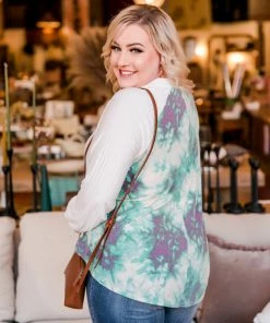 No Ship Drop Ship Aqua Blooms Top