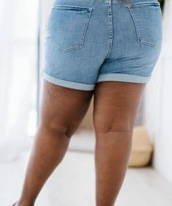 Trendsi Apparel Judy Blue Trisha High Rise Cuffed Denim Shorts