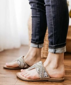 Naughty Monkey Amare Sandal In White Apparel