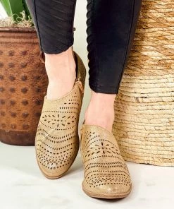 Not Rated Anouk In Gold Apparel