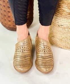 Not Rated Anouk In Gold Apparel