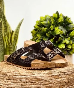 Very G Aries Sandal In Black
