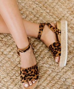 Trendsi Every Step Espadrille Platform Sandal In Leopard