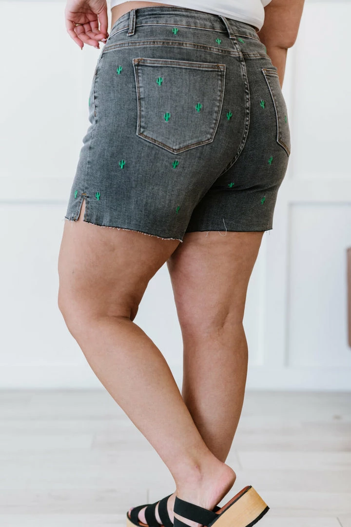 Trendsi Judy Blue Saguaro Dreams Full Size Cactus Embroidered Shorts 11 Trendsi Judy Blue Saguaro Dreams Full Size Cactus Embroidered Shorts
