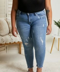 Trendsi Judy Blue Tatiana Mineral Wash Relaxed Fit Jeans