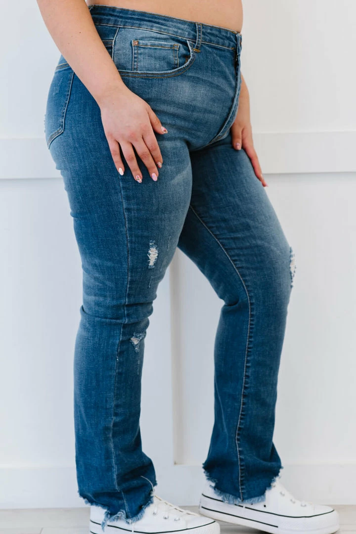 Trendsi Apparel RISEN Traveler High-Waisted Straight Jeans 9 Trendsi Apparel RISEN Traveler High-Waisted Straight Jeans