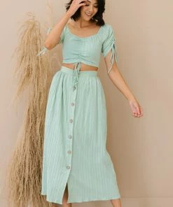 Trendsi Look At Me Crop Top And Midi Skirt Set (GHG-S) 10 Trendsi Look At Me Crop Top And Midi Skirt Set (GHG-S)