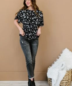 Trendsi Apparel Floral Peplum Blouse