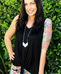 Boutique Simplified Beautiful Everyday Front Tie Tank