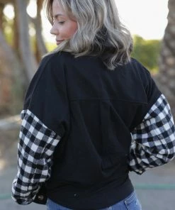 Boutique Simplified Feeling Fab Button Down Flannel Shacket 11 Boutique Simplified Feeling Fab Button Down Flannel Shacket