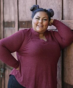 Boutique Simplified Burgundy Thumbhole Gabby