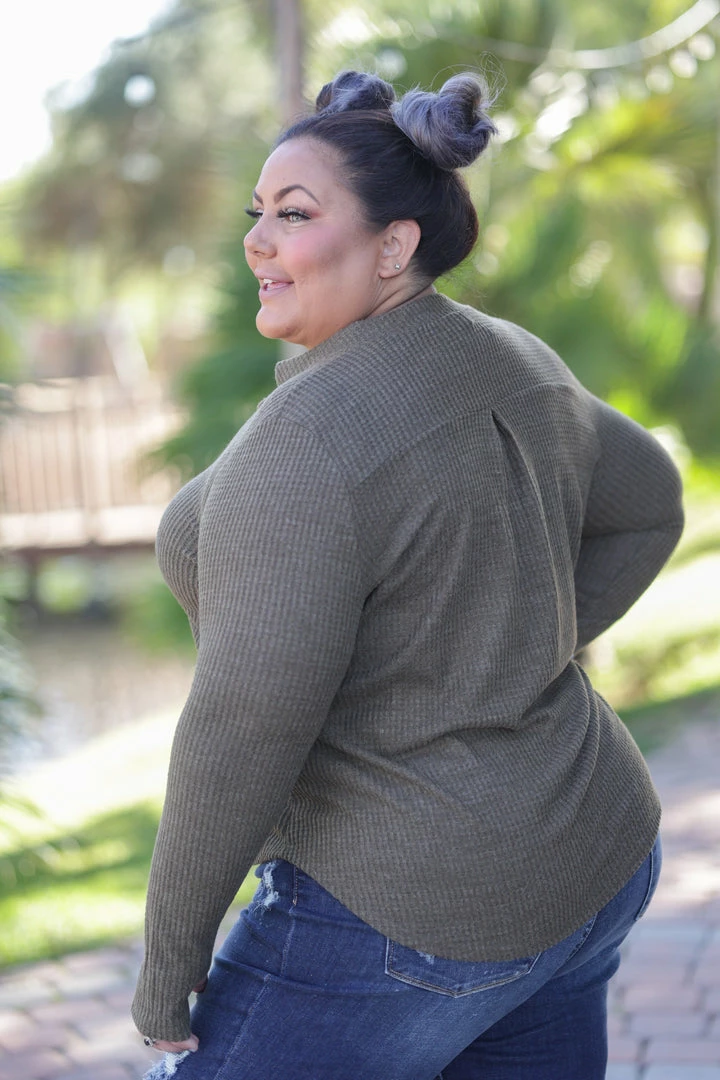 Boutique Simplified Olive Thumbhole Gabby 3 Boutique Simplified Olive Thumbhole Gabby