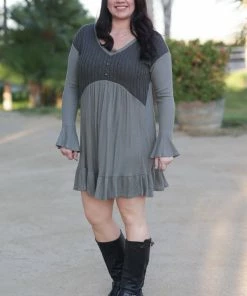 Boutique Simplified Penelope Thermal Dress